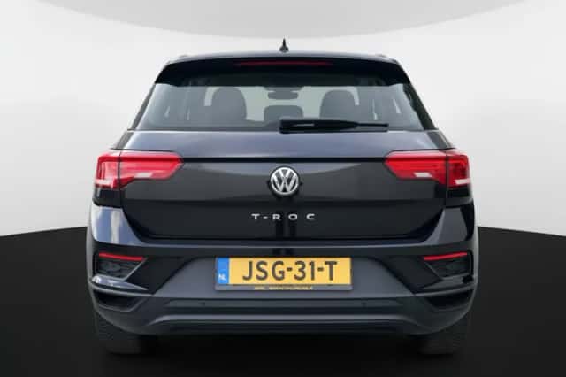 Volkswagen T-Roc (2020) thumbnail 6