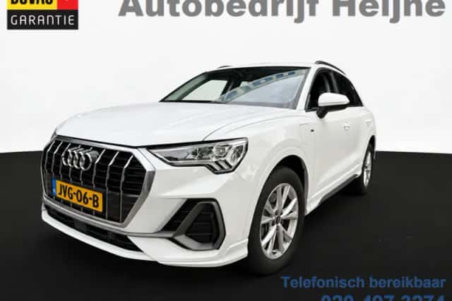 Audi Q3 (2022) thumbnail 1