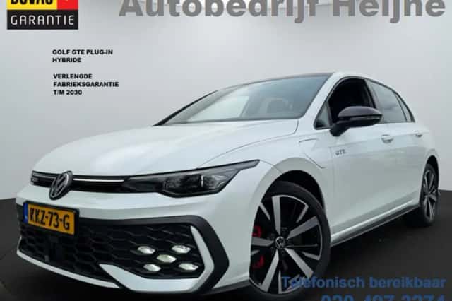 Volkswagen Golf (2025) thumbnail 1