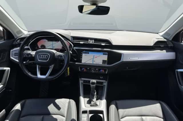 Audi Q3 Sportback (2022) thumbnail 2