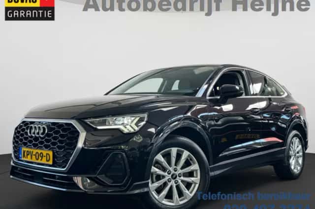 Audi Q3 Sportback (2022) thumbnail 1