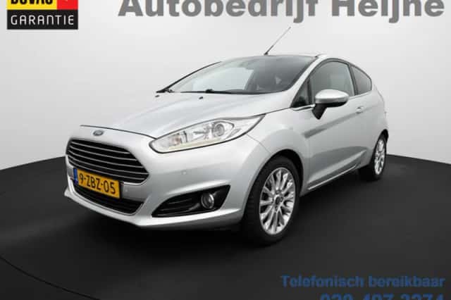 Ford Fiesta (2014) thumbnail 1