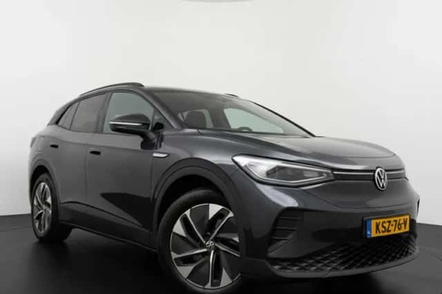 Volkswagen ID.4 (2021) thumbnail 3