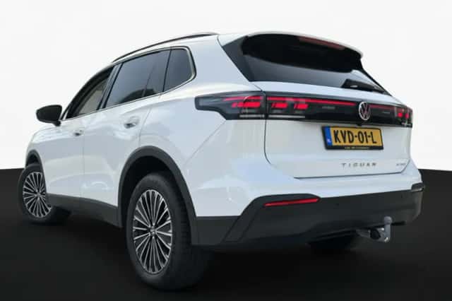 Volkswagen Tiguan (2025) thumbnail 6