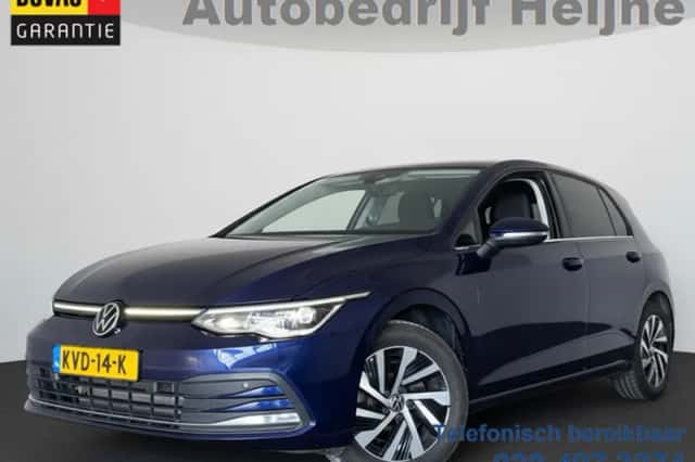 Volkswagen Golf (2022) thumbnail 1