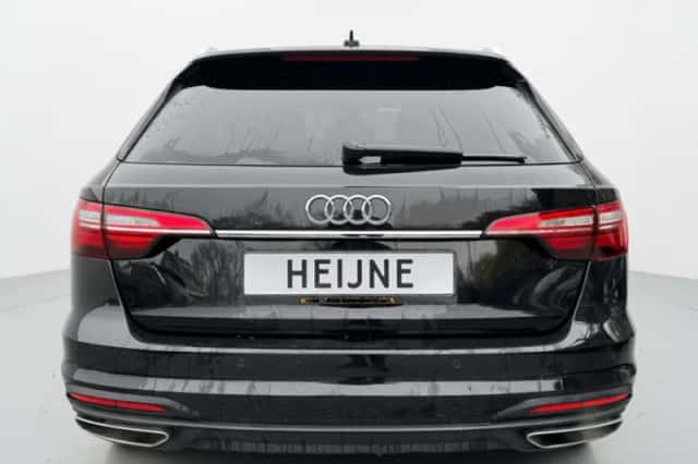 Audi A4 (2022) thumbnail 5