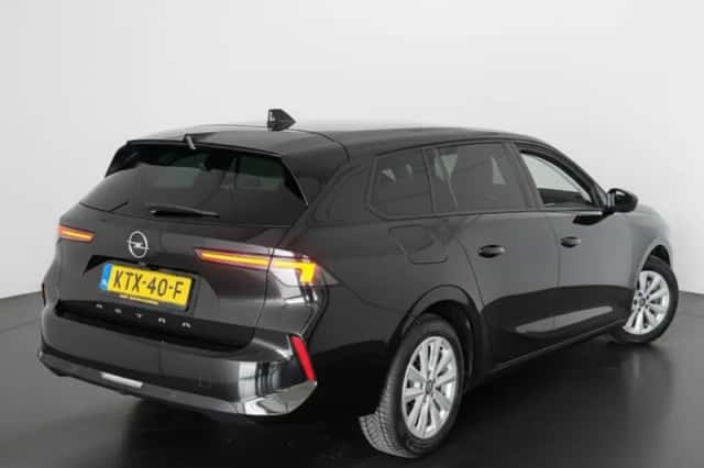 Opel Astra Sports Tourer (2023) thumbnail 5