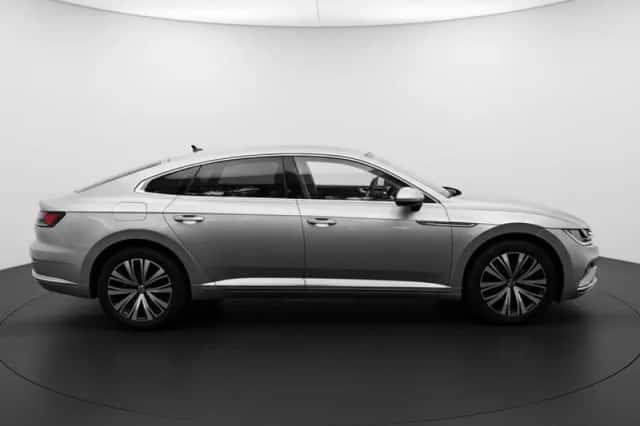 Volkswagen Arteon (2022) thumbnail 3