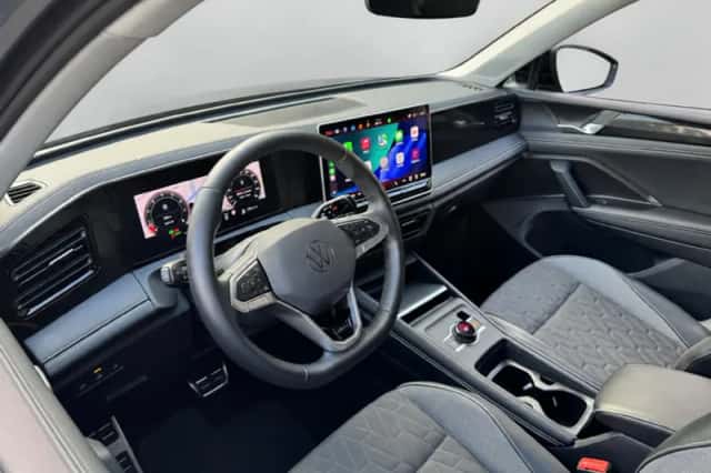 Volkswagen Tiguan (2025) thumbnail 6
