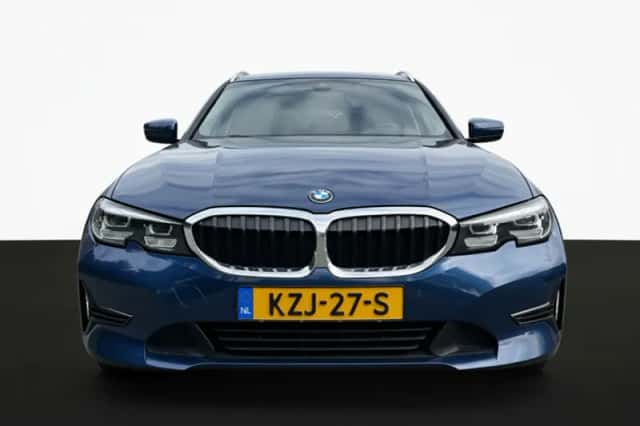 BMW 3-Serie (2022) thumbnail 4