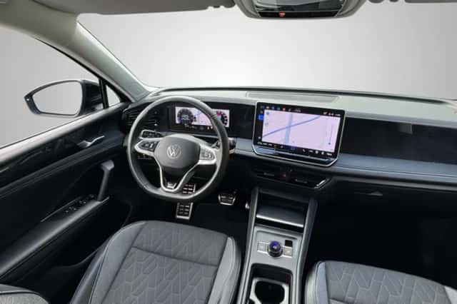 Volkswagen Tiguan (2025) thumbnail 2
