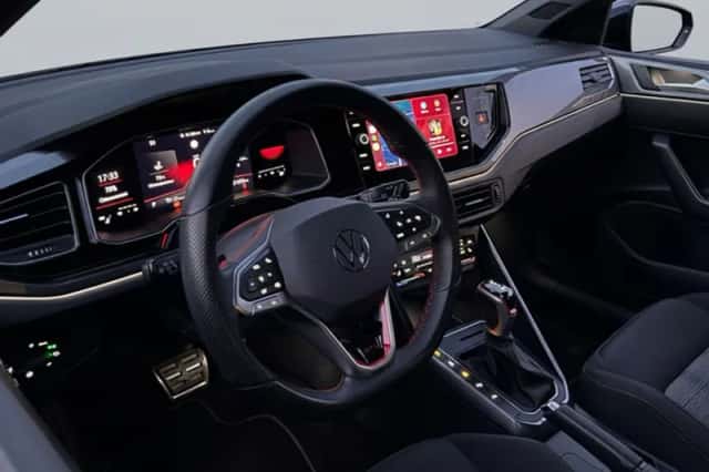 Volkswagen Polo (2024) thumbnail 2