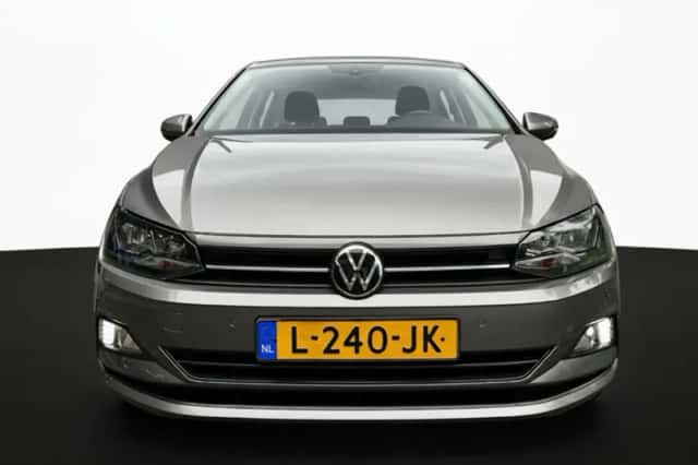 Volkswagen Polo (2021) thumbnail 3