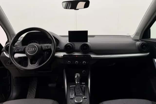 Audi Q2 (2018) thumbnail 4