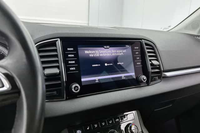 Škoda Karoq (2019) thumbnail 5