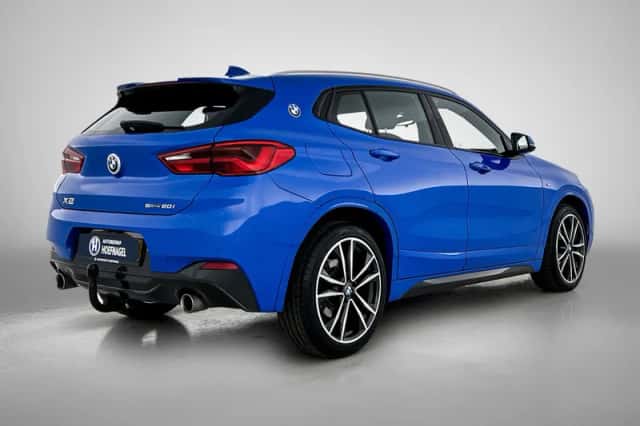BMW X2 (2019) thumbnail 2