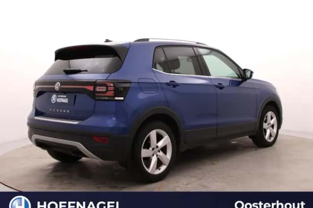 Volkswagen T-Cross (2020) thumbnail 2