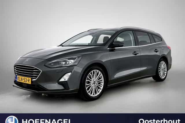 Ford Focus (2019) thumbnail 1