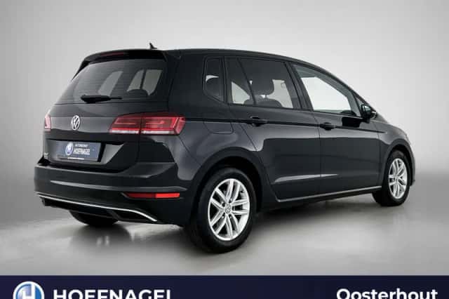Volkswagen Golf Sportsvan (2020) thumbnail 2