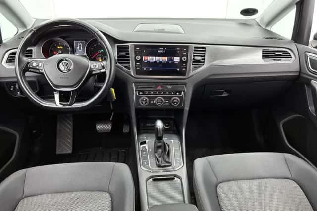 Volkswagen Golf Sportsvan (2020) thumbnail 5