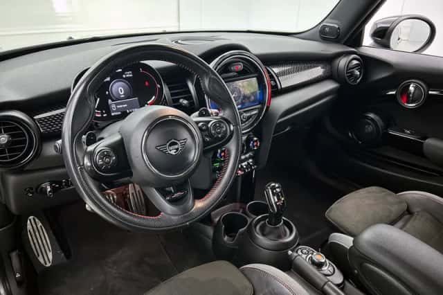 MINI John Cooper Works (2020) thumbnail 5