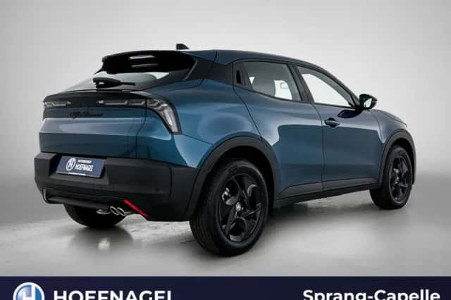 Alfa Romeo Junior (2025) thumbnail 2