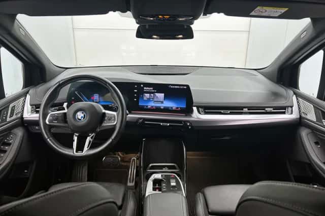 BMW 2-Serie Active Tourer (2022) thumbnail 5