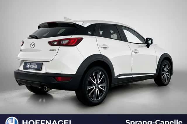 Mazda CX-3 (2017) thumbnail 2