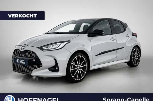 Toyota Yaris (2023) thumbnail 1