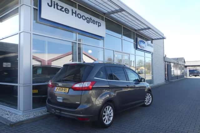 Ford Grand C-Max (2017) thumbnail 2