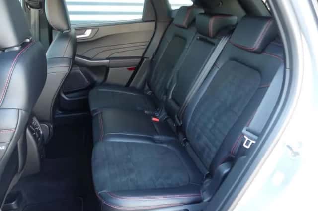 Ford Kuga (2021) thumbnail 5