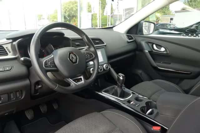 Renault Kadjar (2020) thumbnail 3