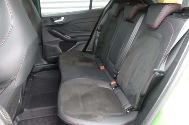 Ford Focus (2023) thumbnail 5