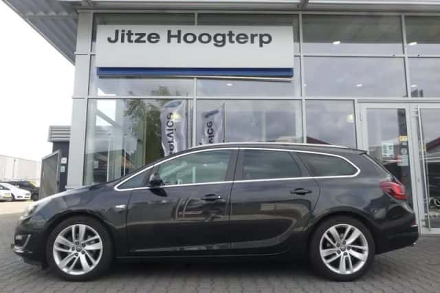 Opel Astra (2014) thumbnail 6