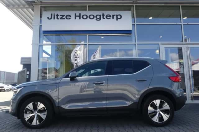 Volvo XC40 (2022) thumbnail 6