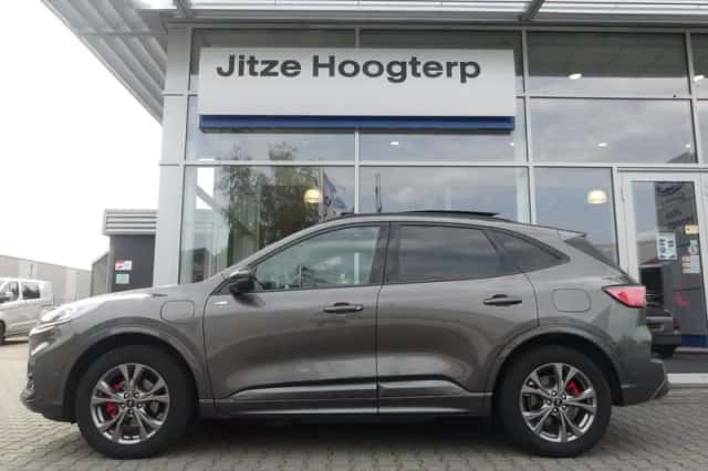 Ford Kuga (2022) thumbnail 6