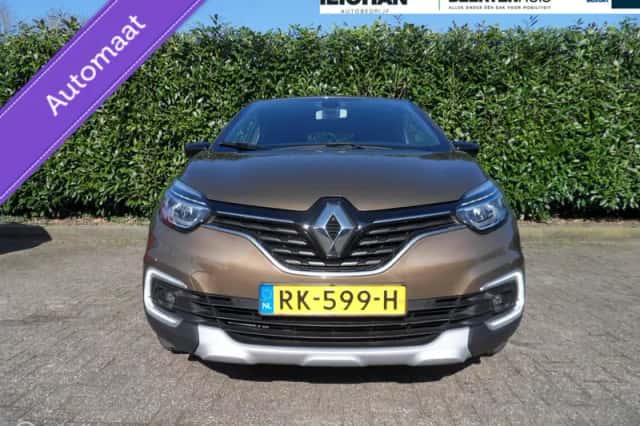 Renault Captur (2017) thumbnail 2