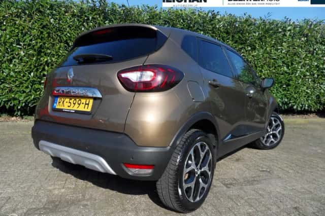 Renault Captur (2017) thumbnail 5