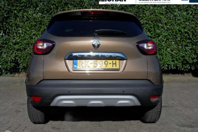 Renault Captur (2017) thumbnail 6