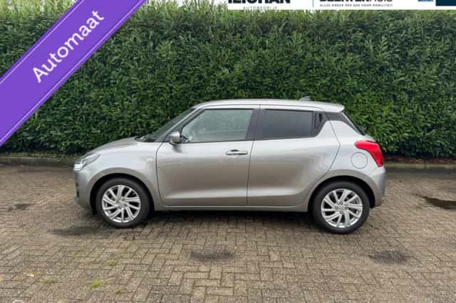 Suzuki Swift (2023) thumbnail 2