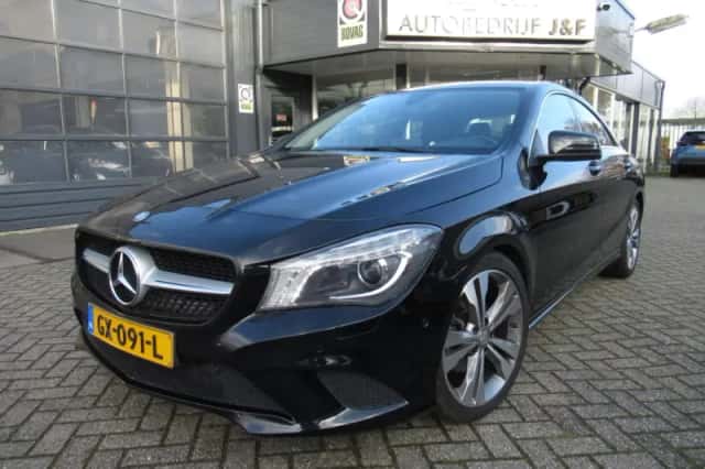 Mercedes-Benz CLA-Klasse (2015) thumbnail 3