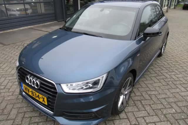 Audi A1 (2016) thumbnail 4