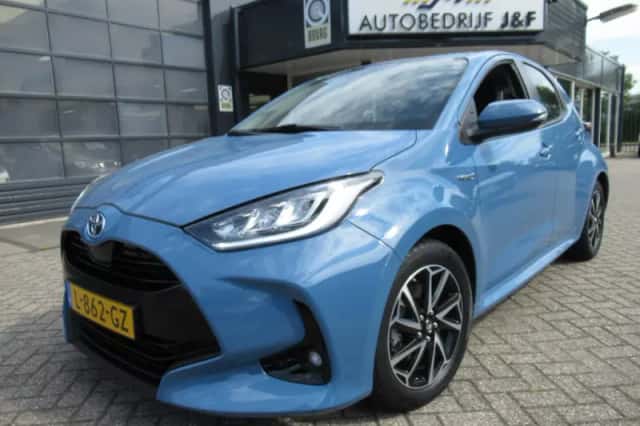 Toyota Yaris (2021) thumbnail 1