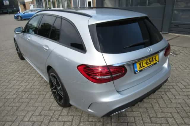 Mercedes-Benz C-Klasse (2019) thumbnail 3