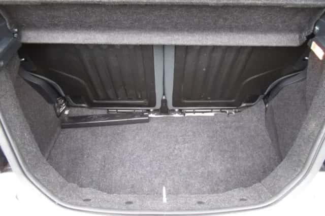 Ford Ka (2010) thumbnail 5