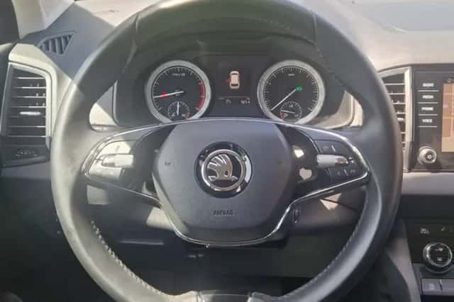Škoda Karoq (2021) thumbnail 4