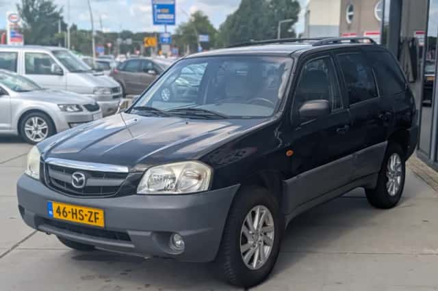 Mazda Tribute (2001) thumbnail 3