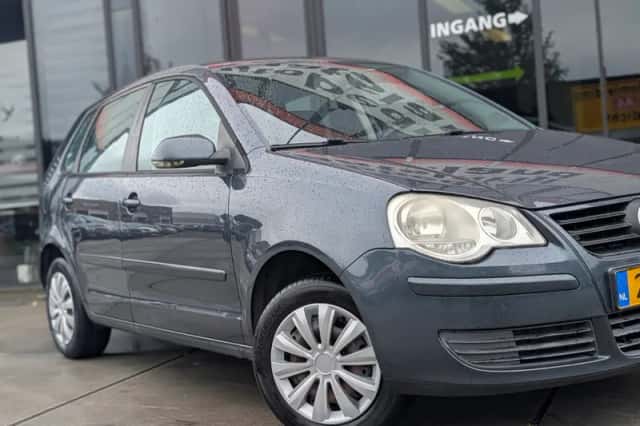 Volkswagen Polo (2006) thumbnail 4
