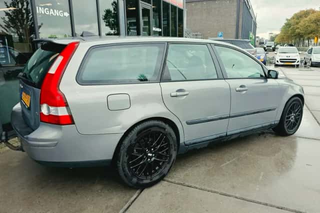 Volvo V50 (2005) thumbnail 4