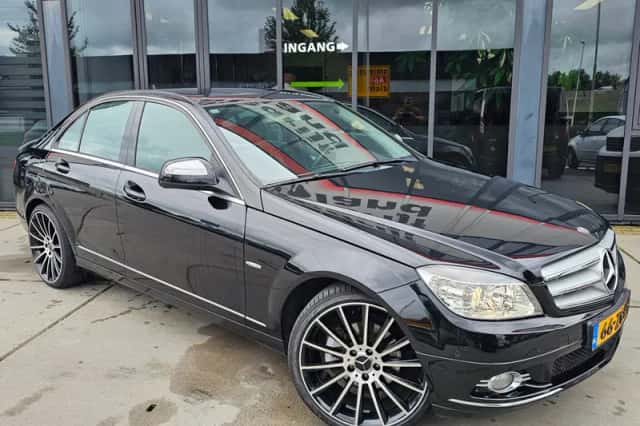 Mercedes-Benz C-Klasse (2008) thumbnail 3
